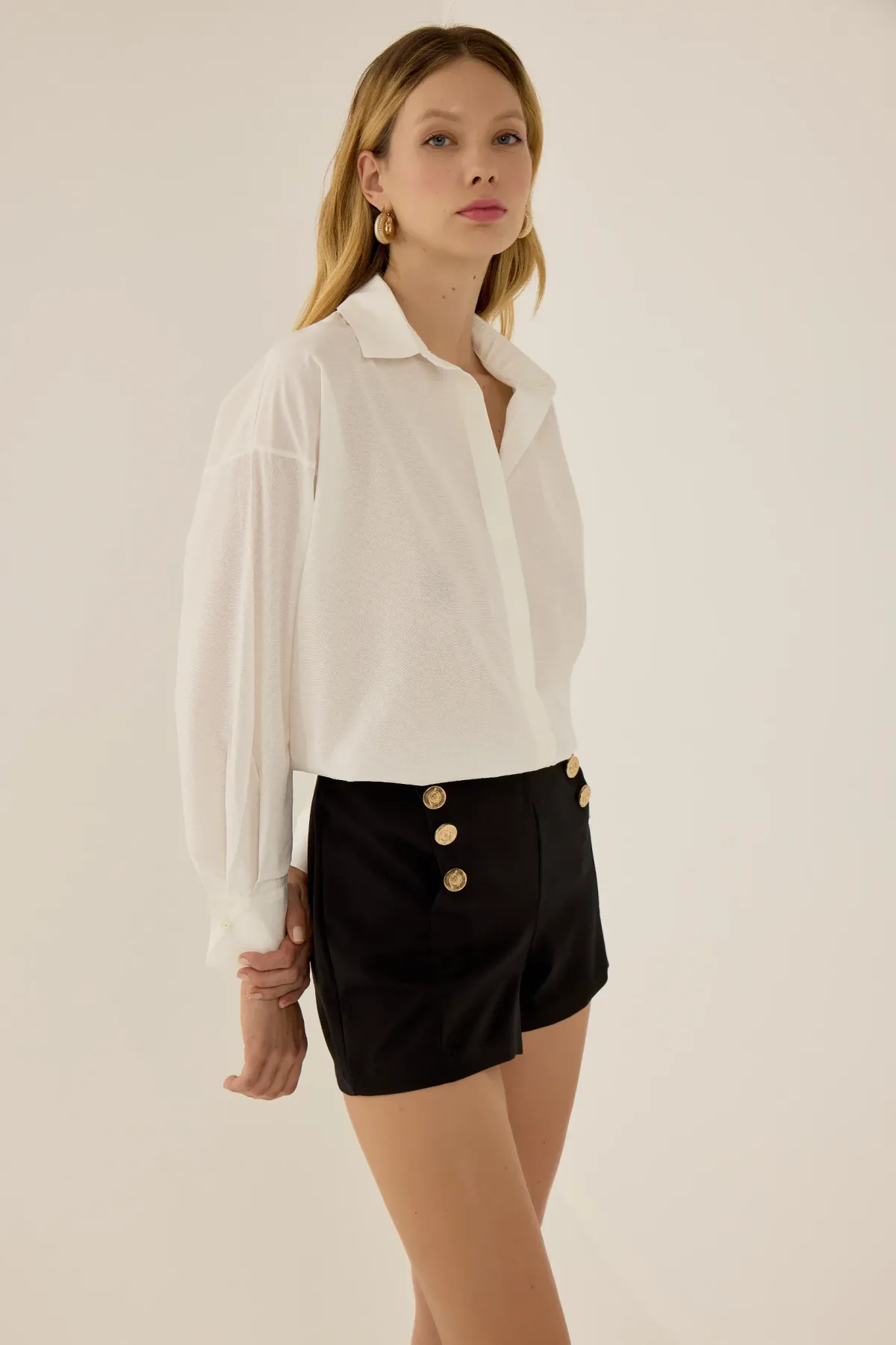 Comfort Fit Basic Shirt 2