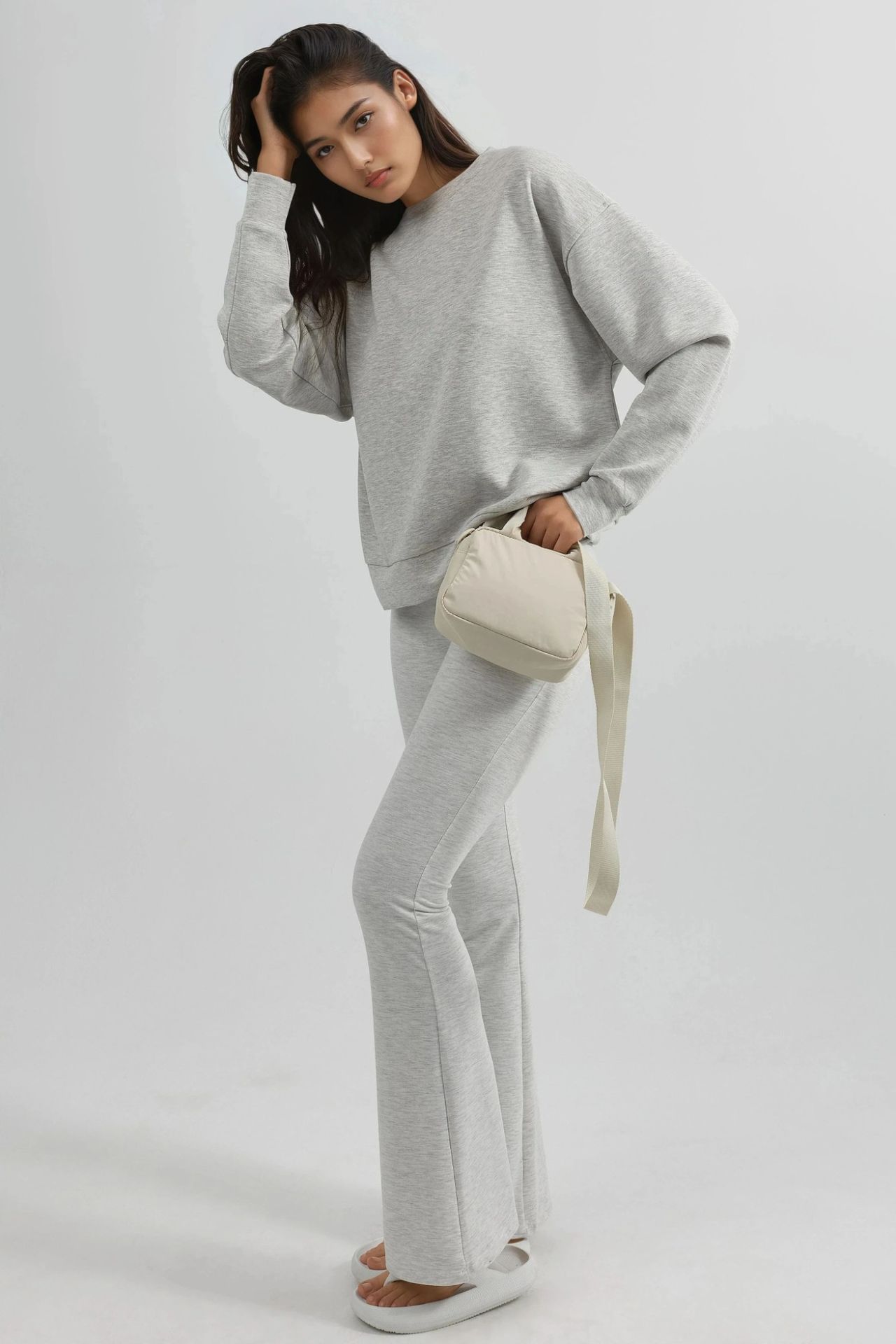 BUSEM Relaxed Fit Crew Neck Modal Sweatshirt 4