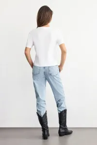 white-image-3