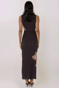 black-image-4