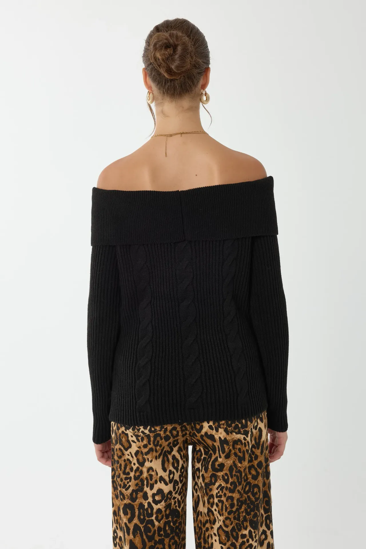 Off Shoulder Knitted Sweater