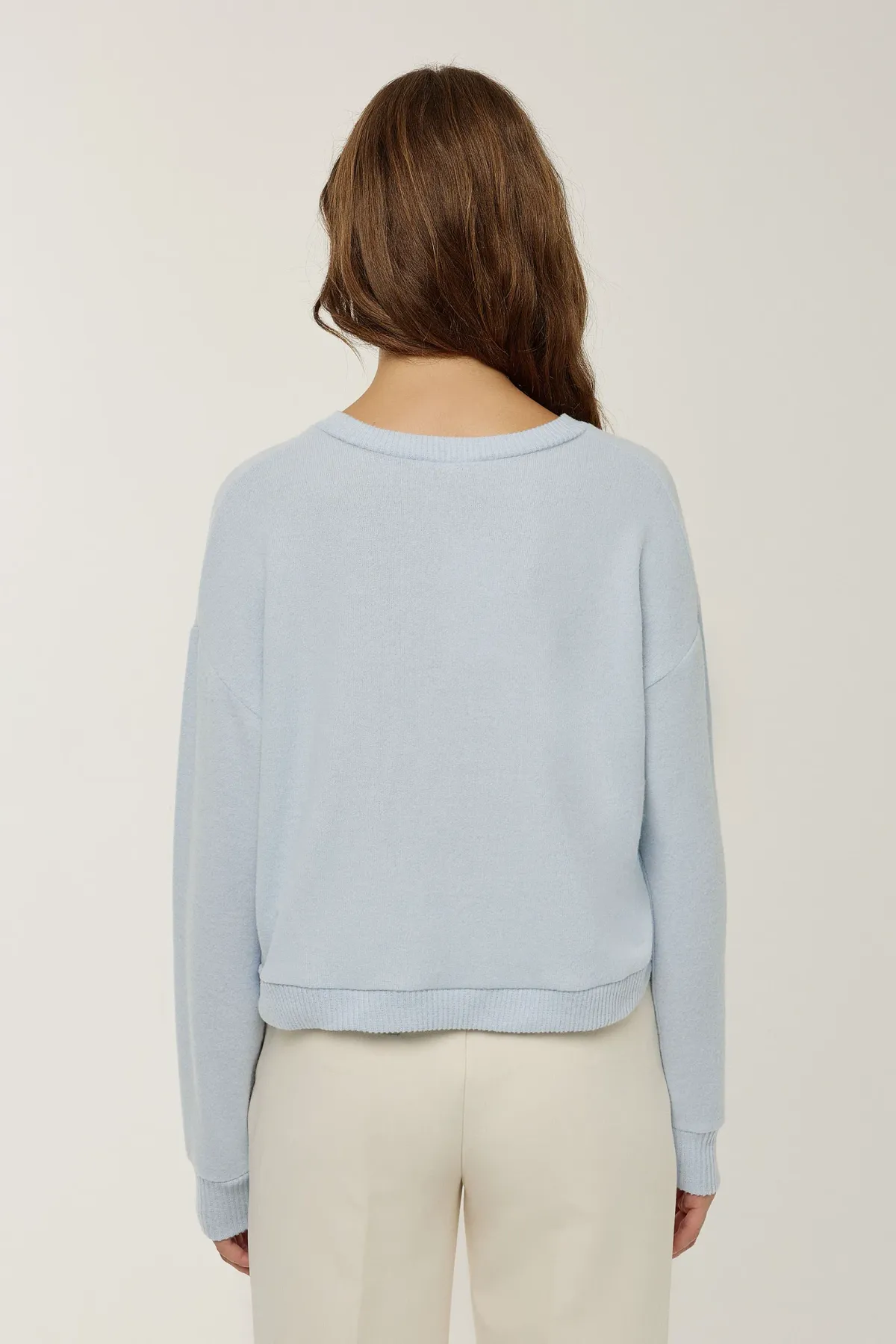 Textured V-Neck Knit Top 5