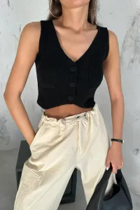 black-image-0