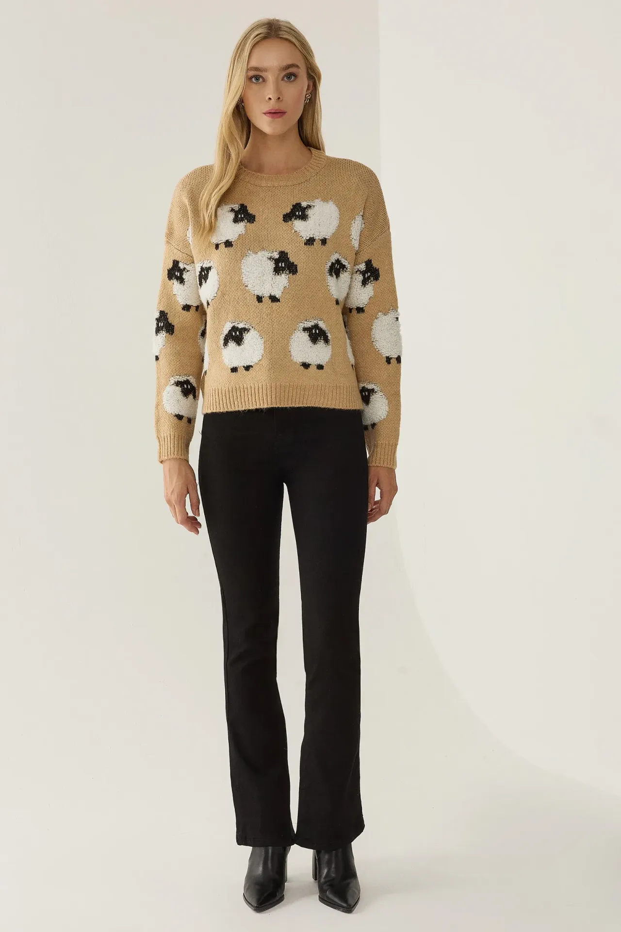 Relaxed Fit Animal Pattern Sweater