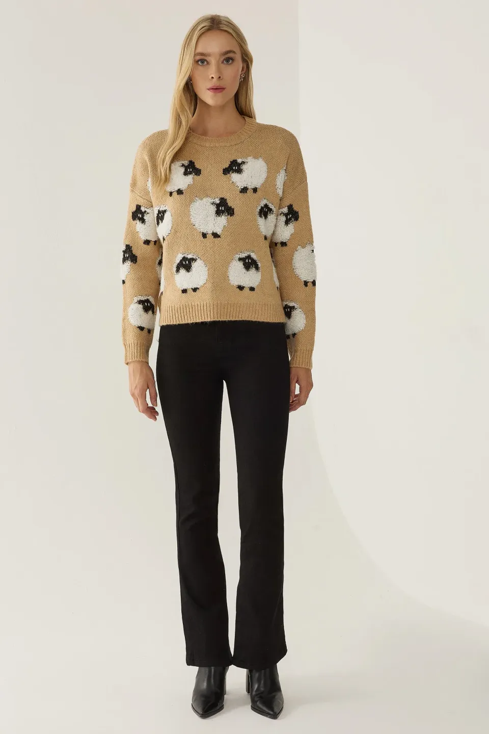 Relaxed Fit Animal Pattern Sweater