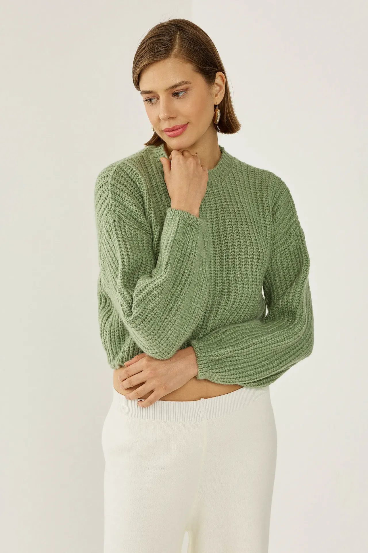 Relaxed Fit Crew Neck Sweater