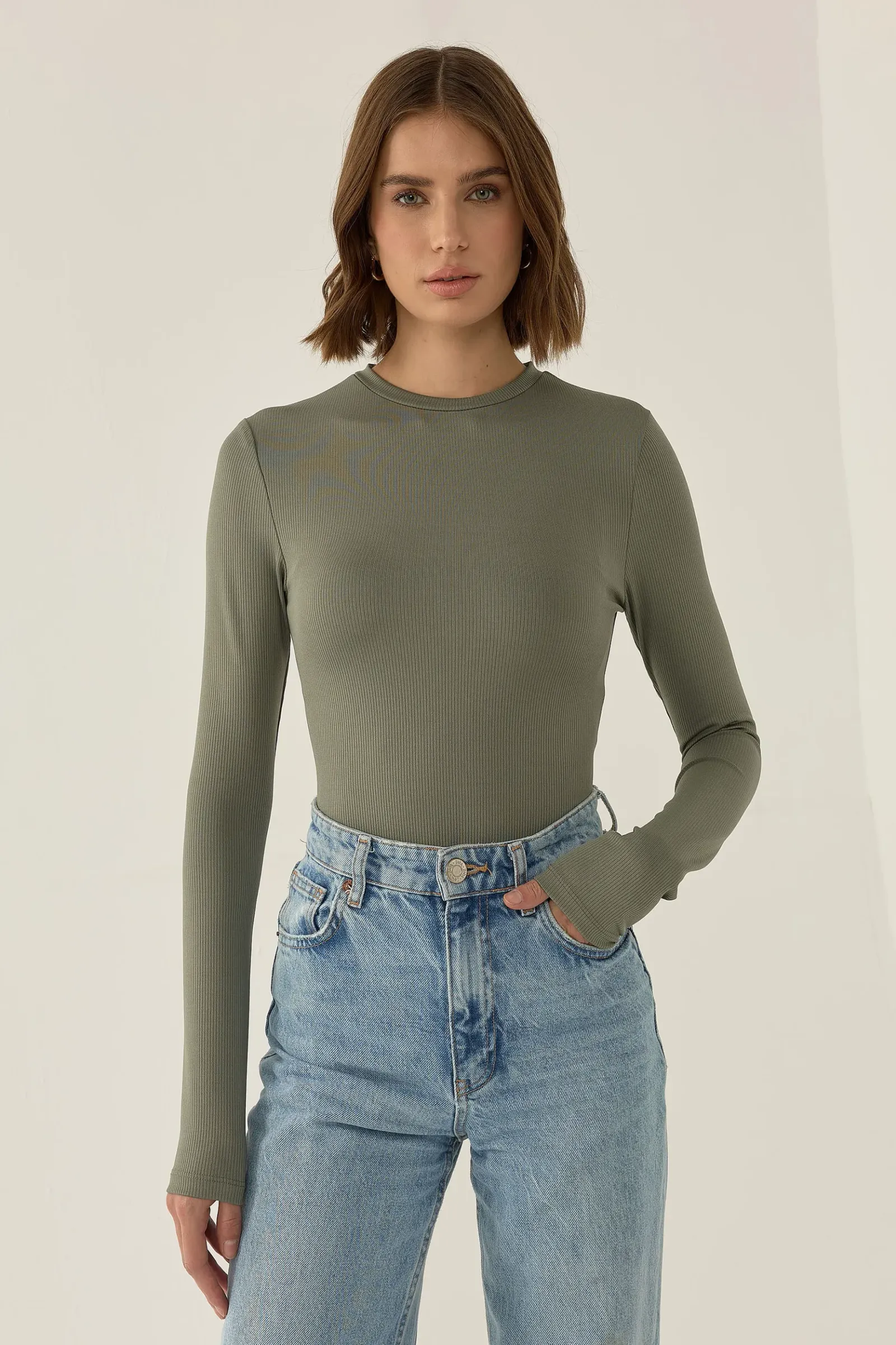 Slim Fit Long Sleeve Crew Neck Bodysuit 4