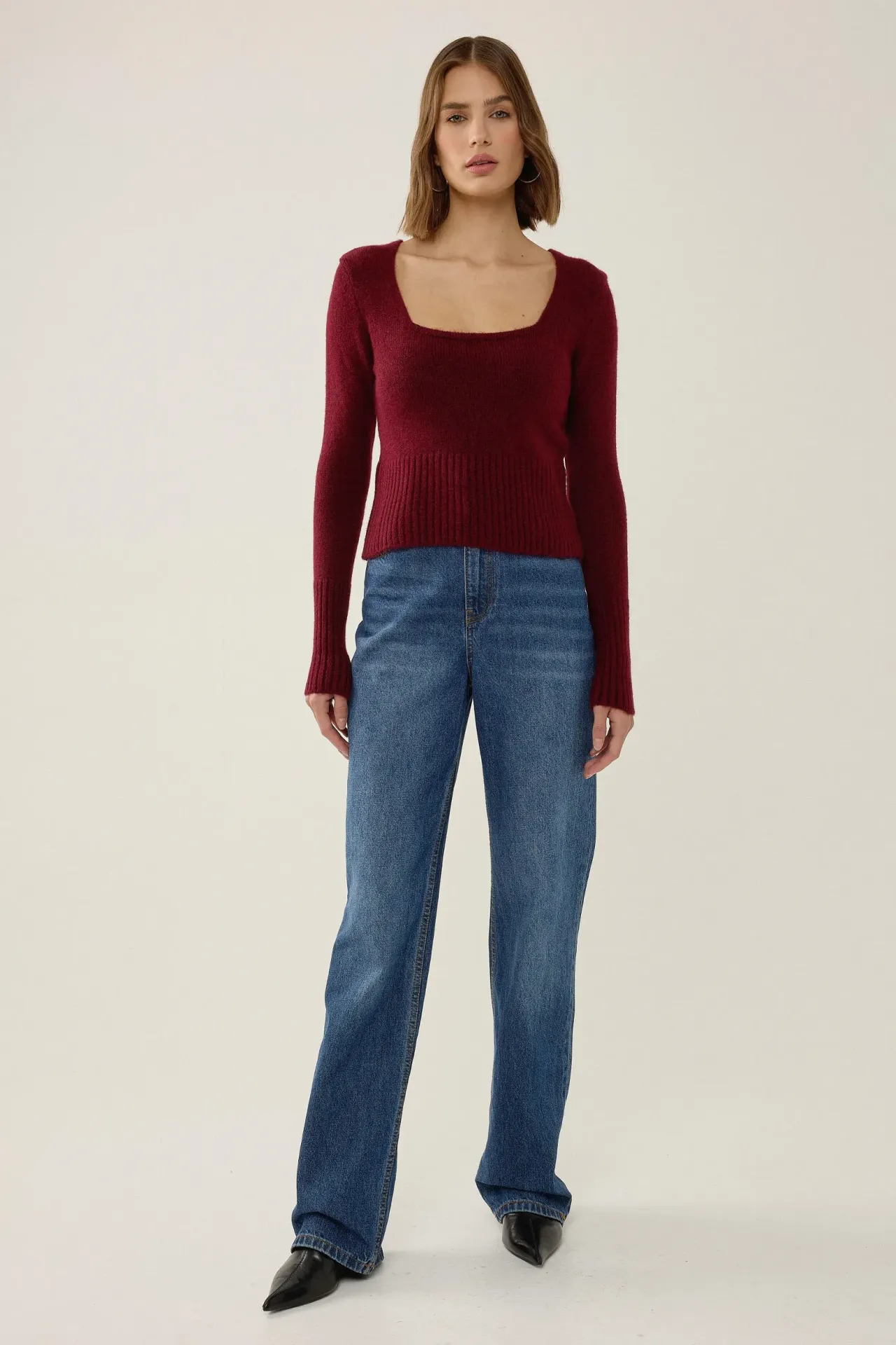 Square Collar Knitwear Sweater with Rib Detail