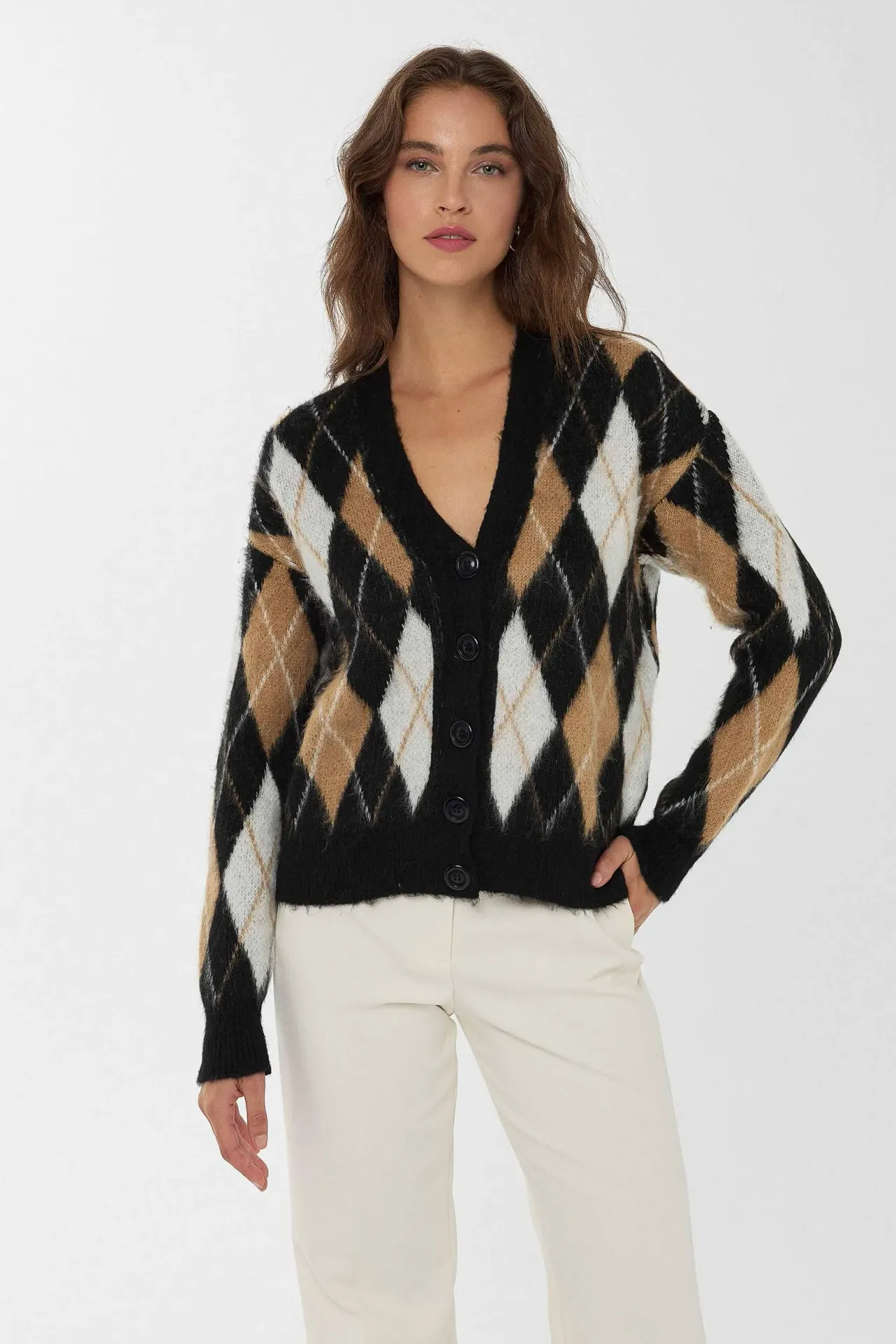 Relaxed Fit V-Neck Diamond Pattern Cardigan