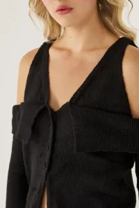 black-image-4