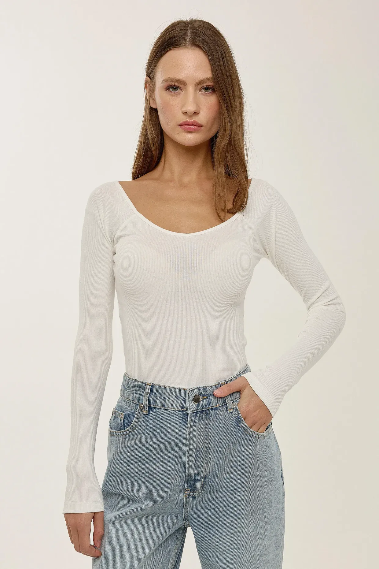 Ribbed Slim-Fit Long-Sleeve U-Neck Blouse 1