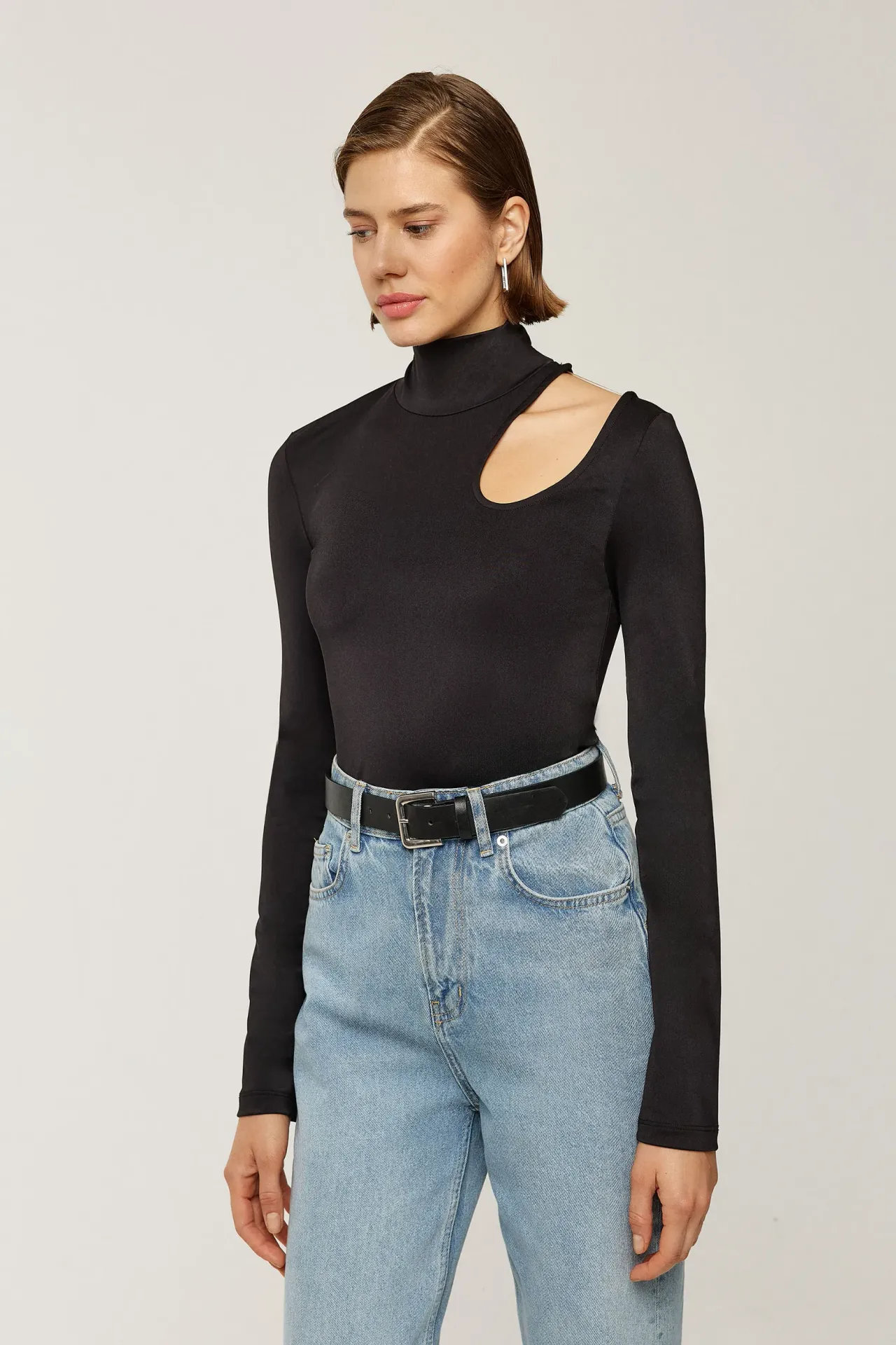 Turtleneck Cut Out Slim Fit Blouse