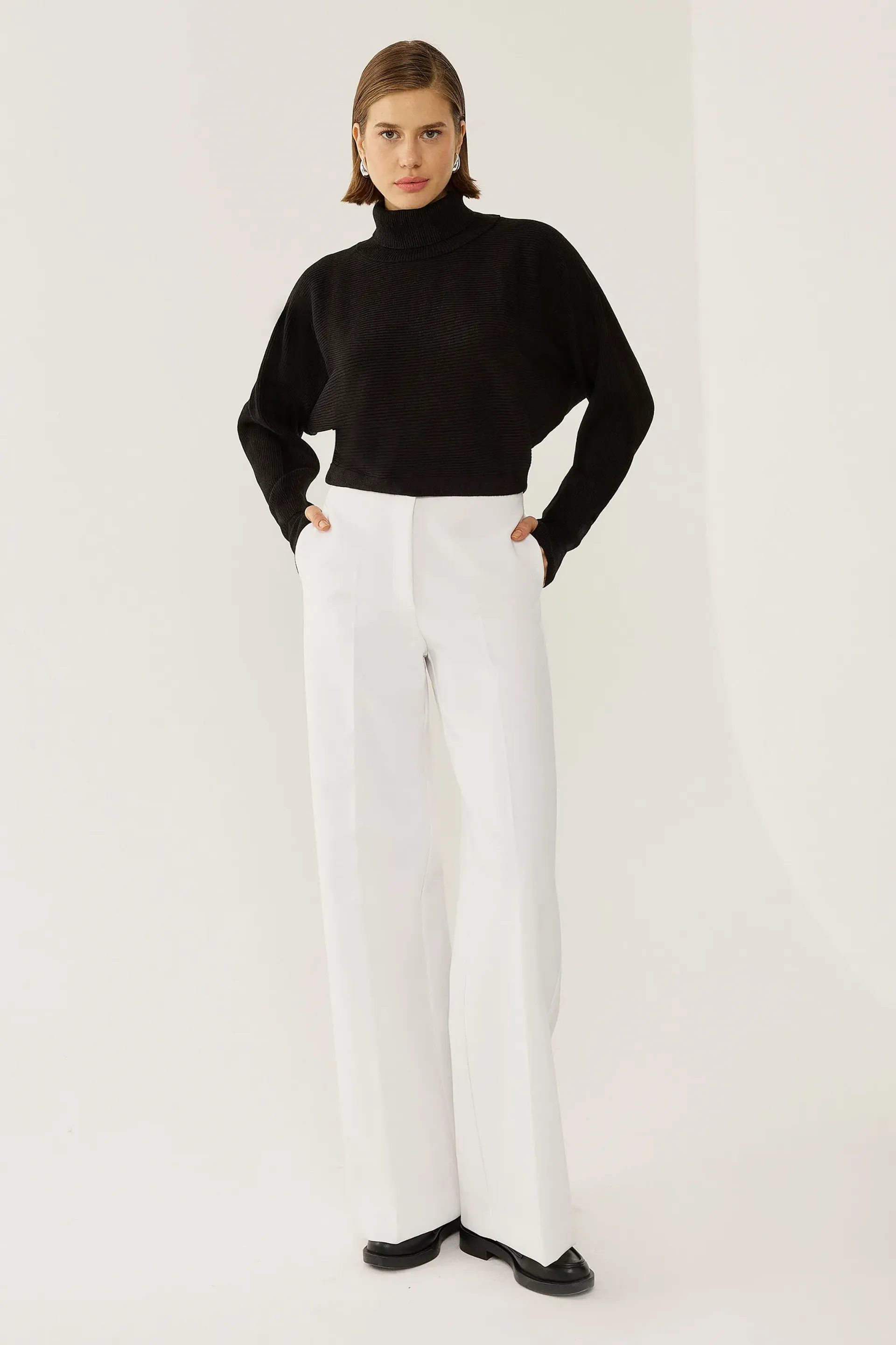 Black Relaxed Fit Turtleneck Sweater Women