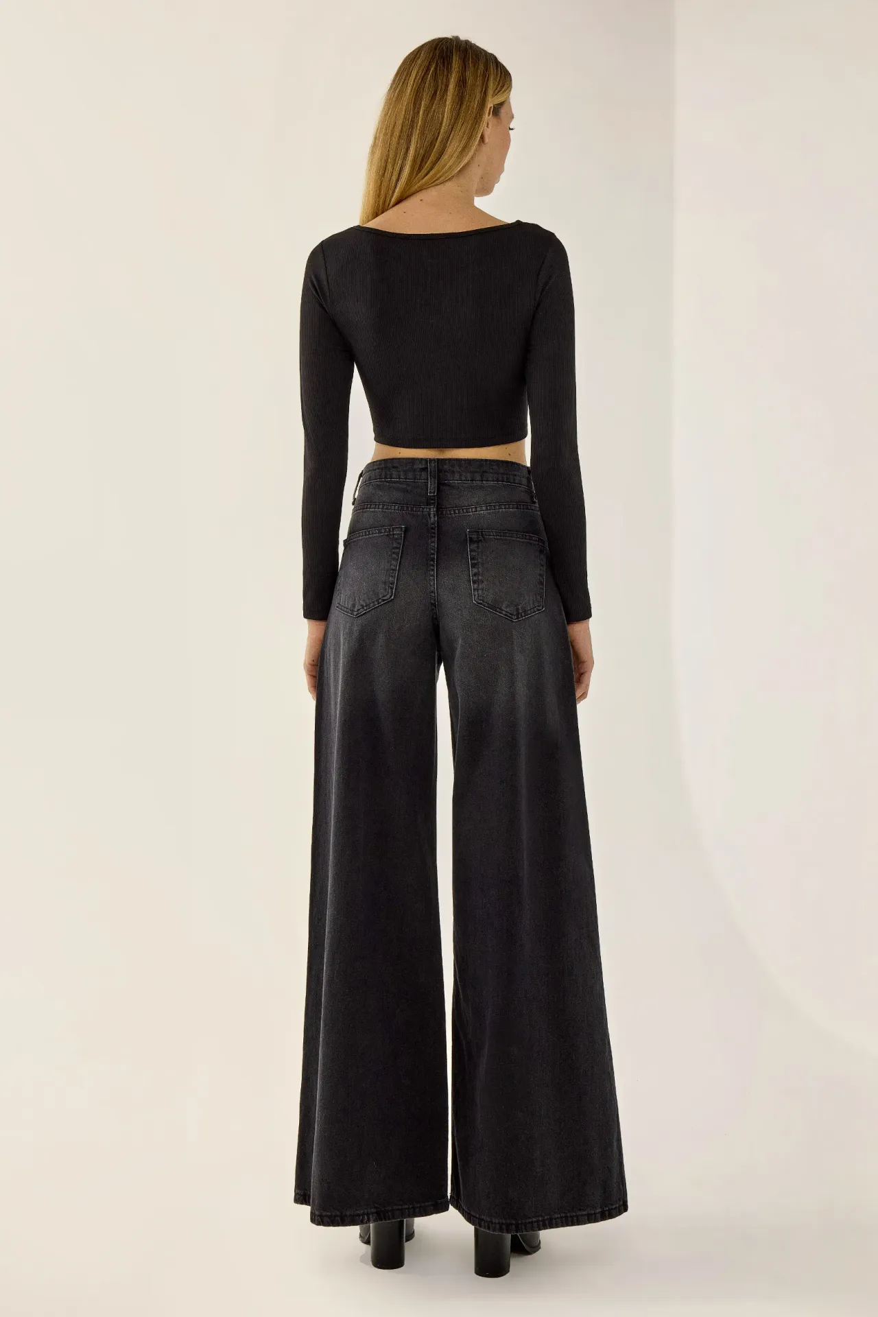 Washed Effect Wide Leg Denim Jeans