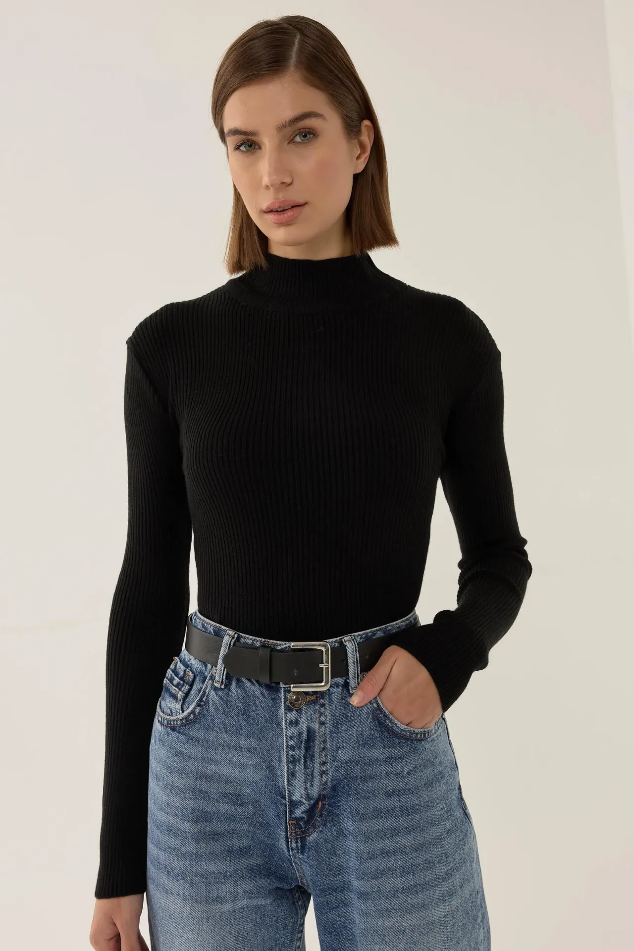 Half Turtleneck Sweater