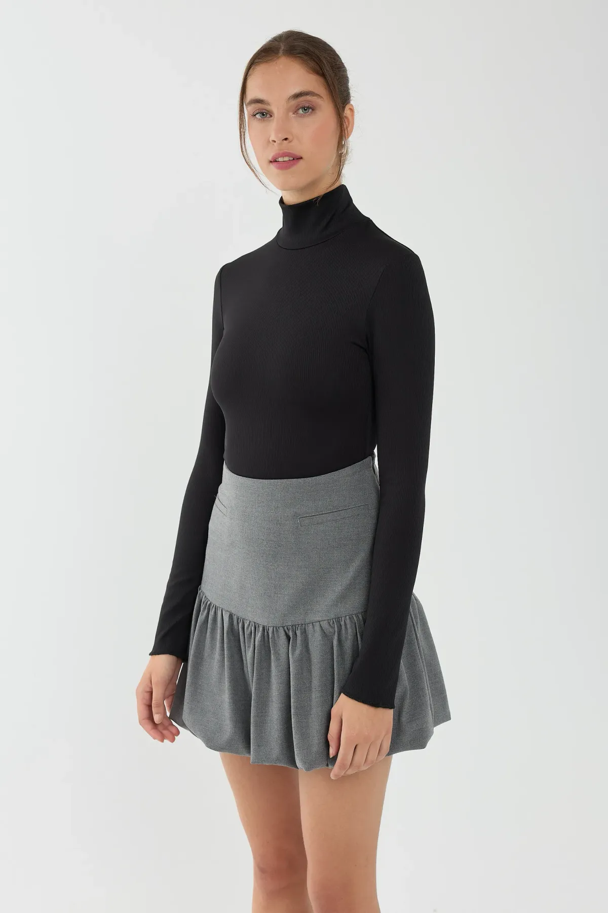 Basic Turtleneck Knitted Body 4