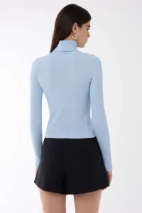 blue-image-3