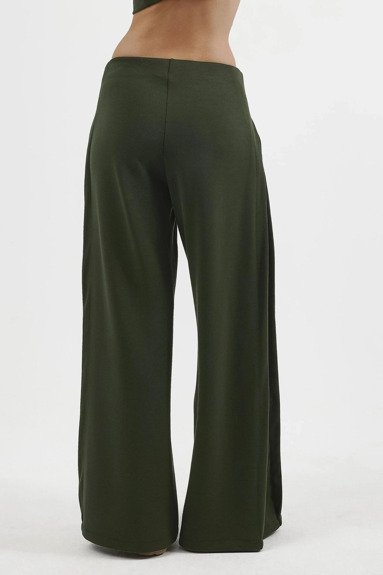 BUSEM Wide Leg Pleated Pants 2