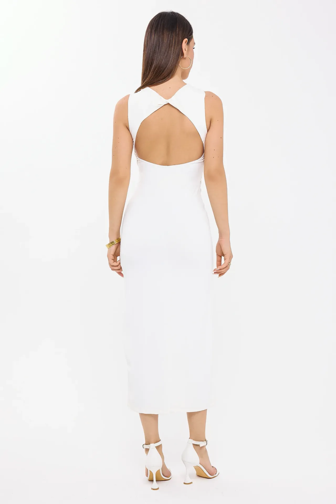 Sleeveless Round Neck Maxi Dress with Back Cut-Out