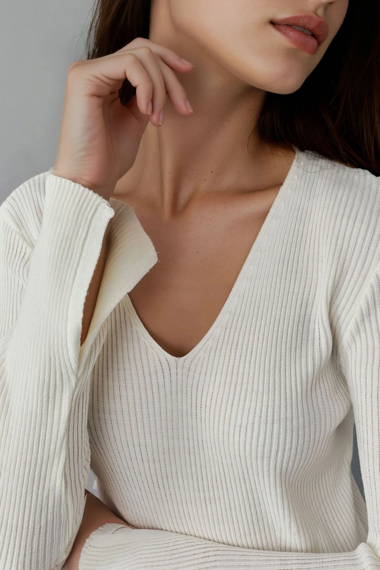 MY FASHION V-Neck Textured Maxi Knit Dress with Slit 5