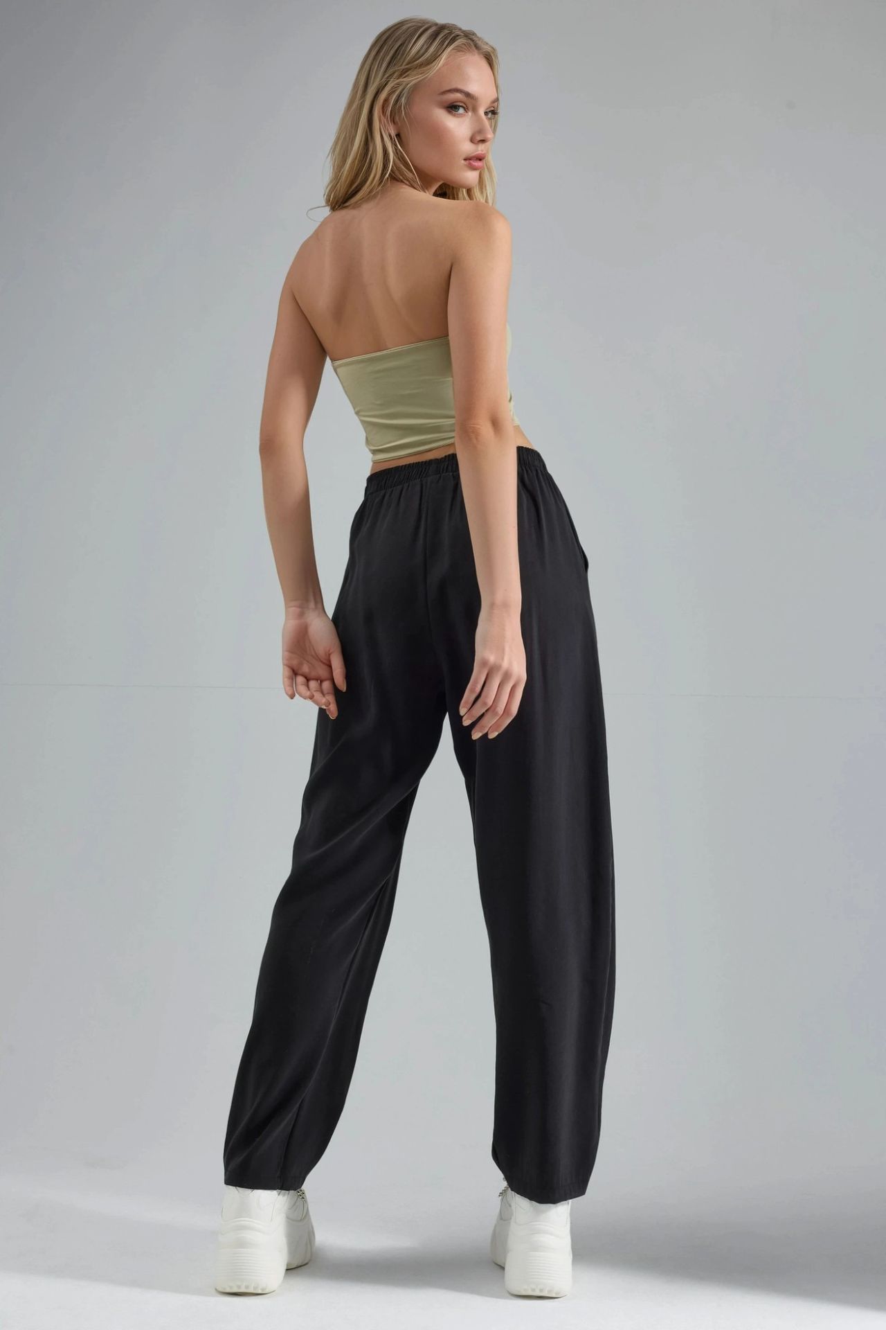 BUSEM Wide Leg Pleated Pants 3