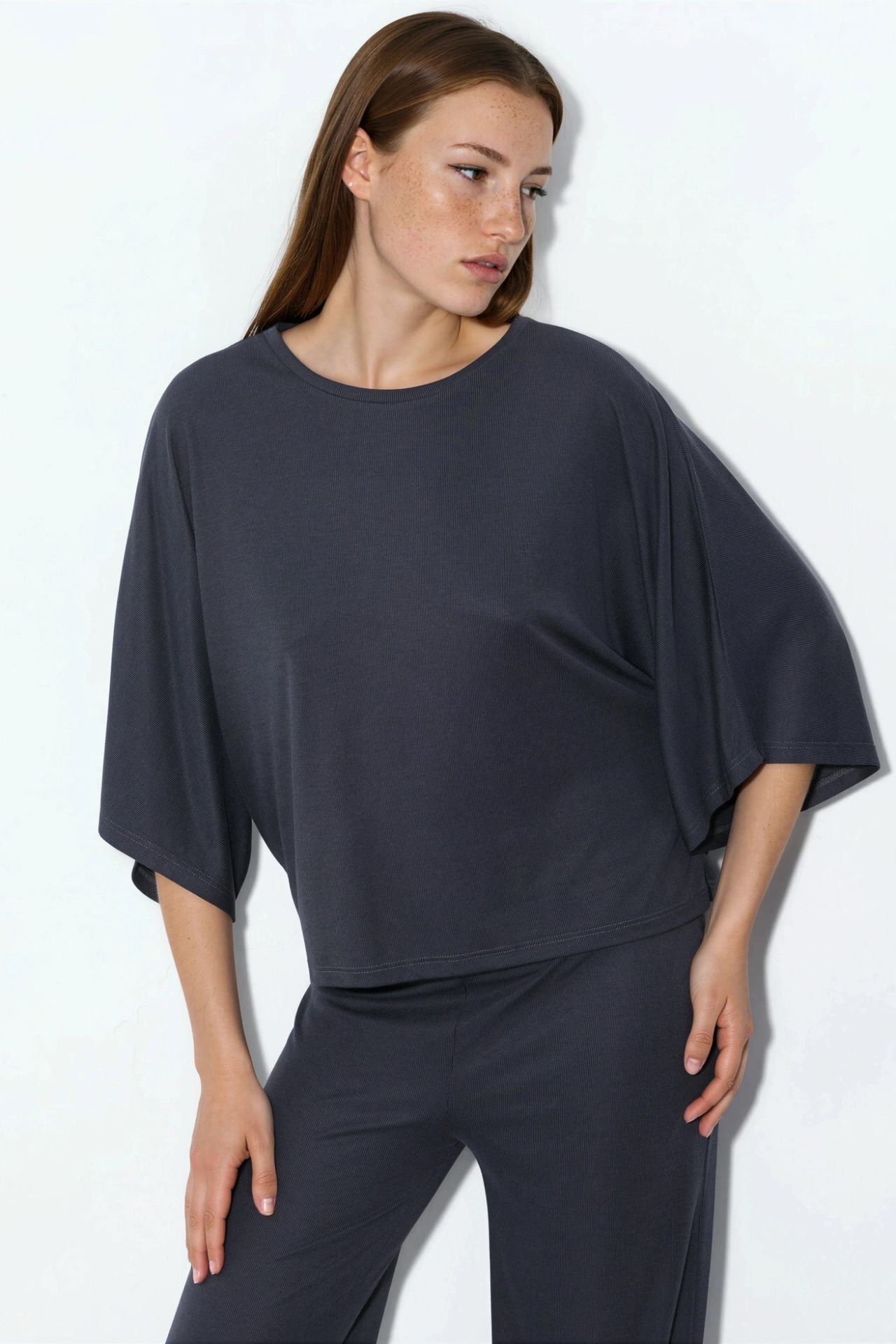 BUSEM Loose Fit Ribbed Crew Neck Blouse 1