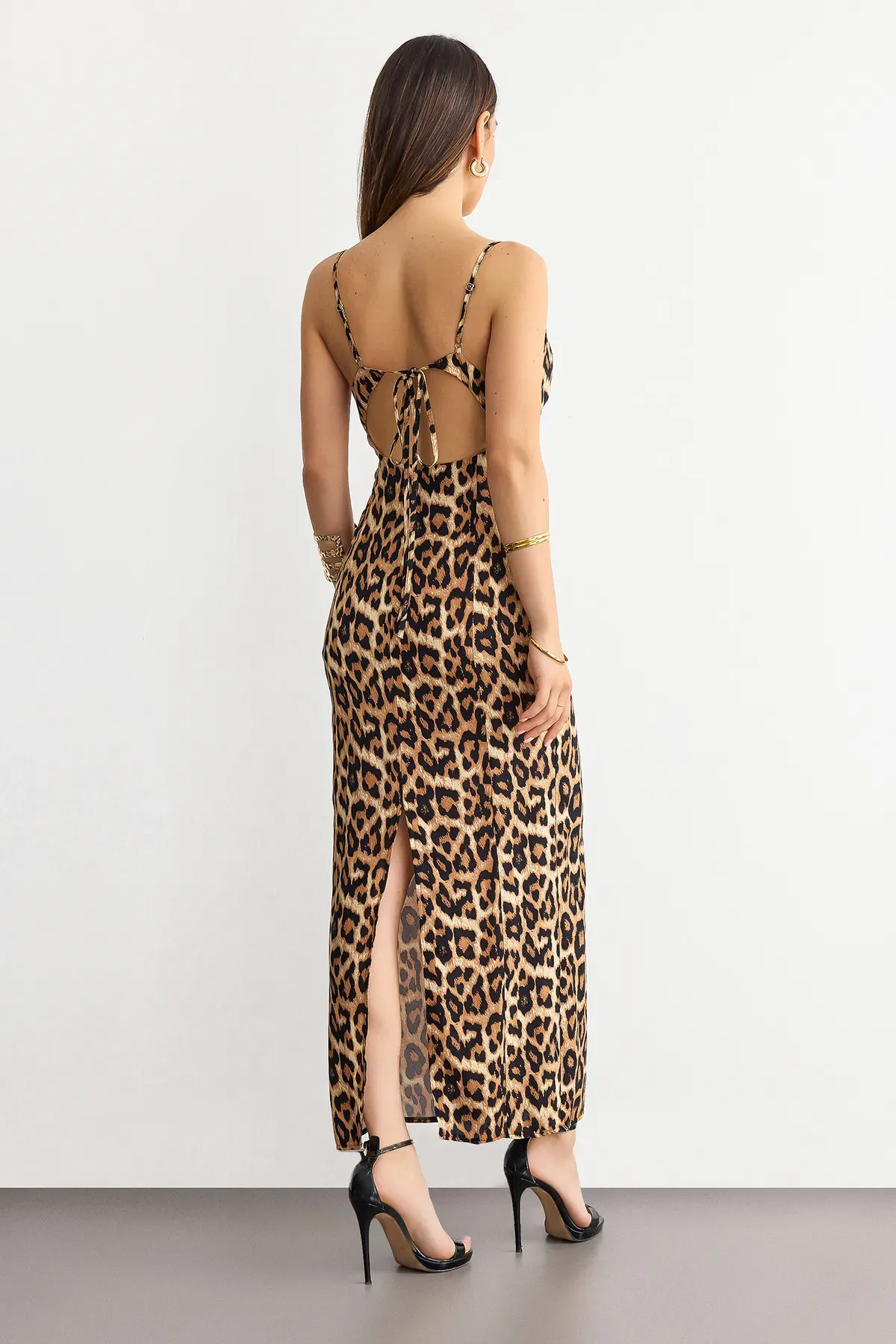 Animal Print Bodycon Maxi Dress with Back Cut-Out 4