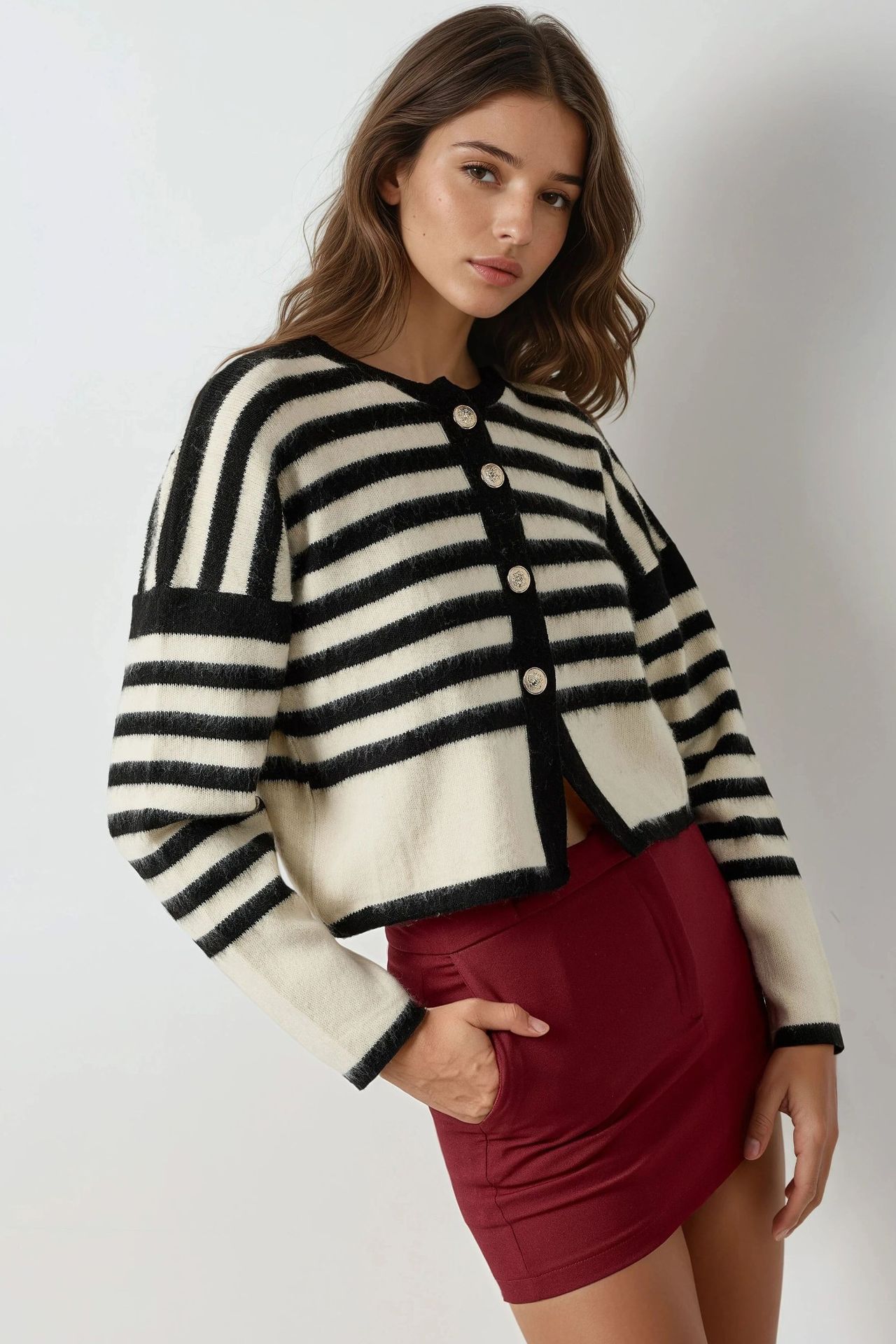MY FASHION Striped Knit Cardigan with Button Closure 2