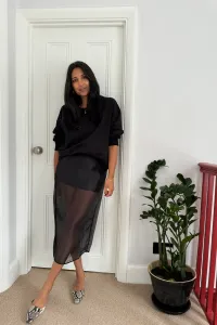 black-image-4