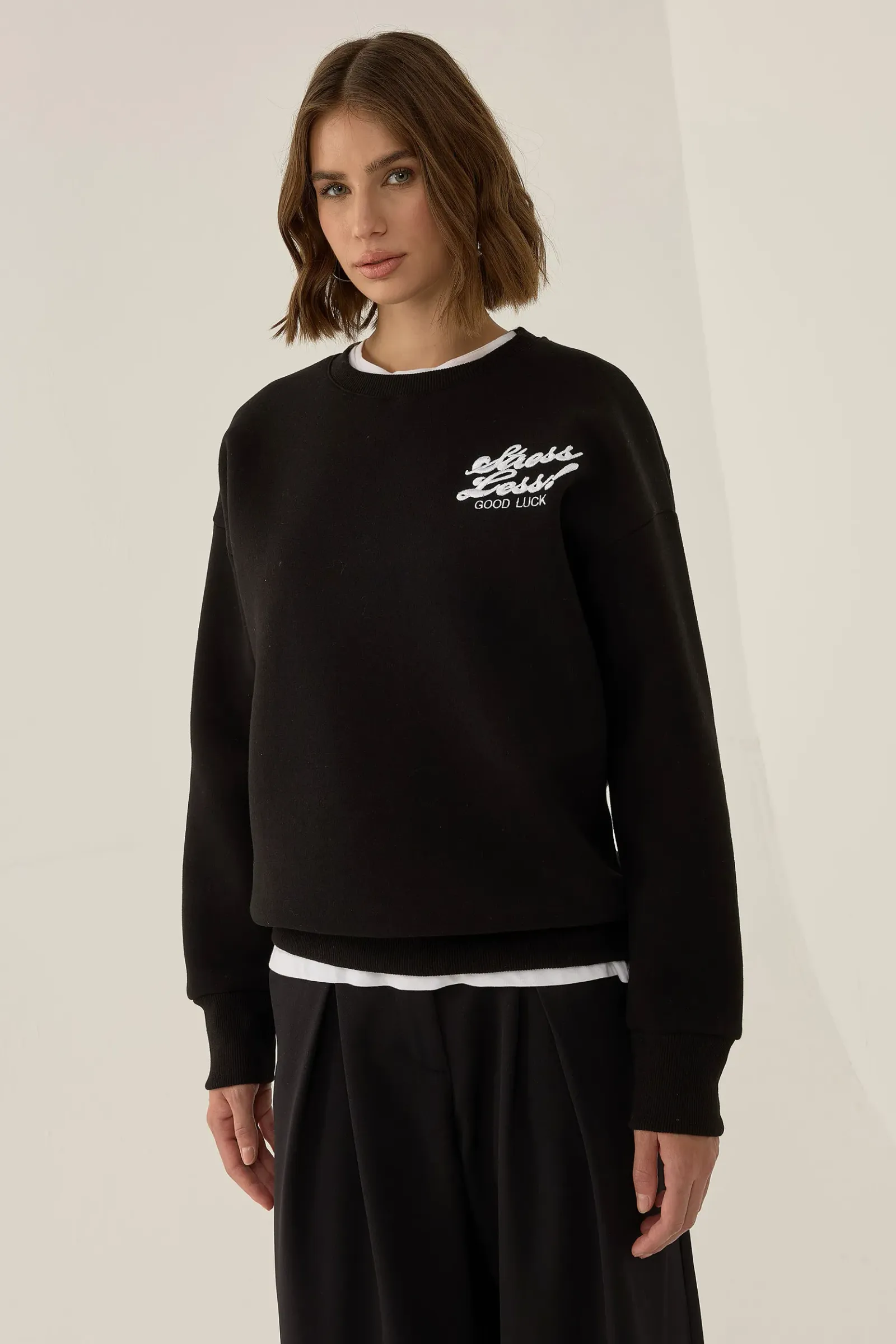 Comfort Fit Slogan Sweatshirt 4