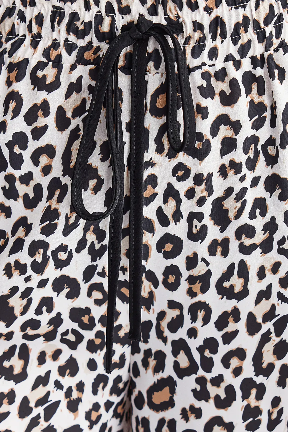 High-Waist Super Wide Leg Trousers with Animal Print  5