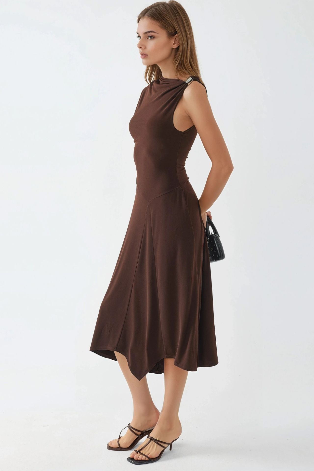 BUSEM Accessory Detailed Asymmetrical Midi Dress 2