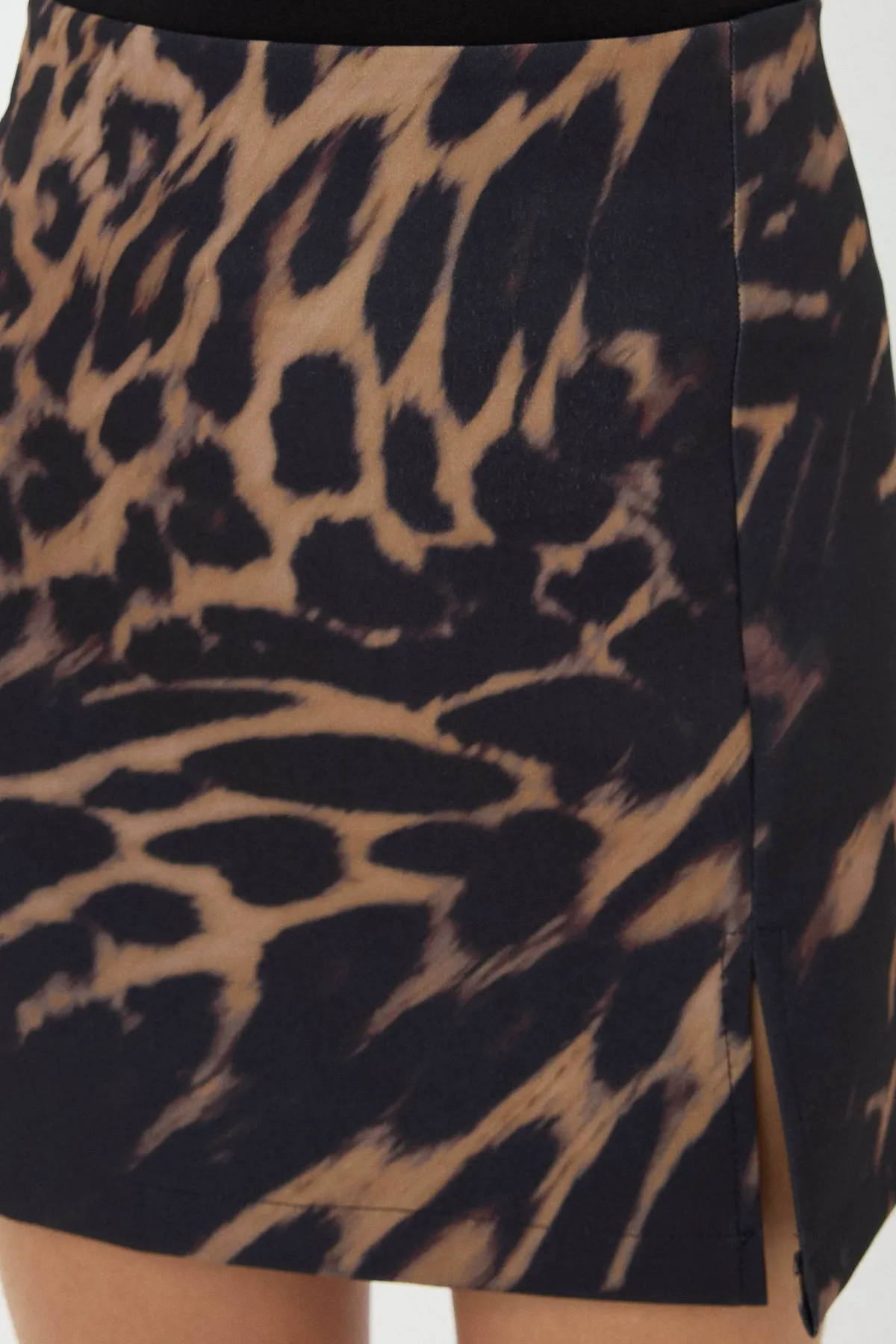 Leopard Print Mini Skirt 6