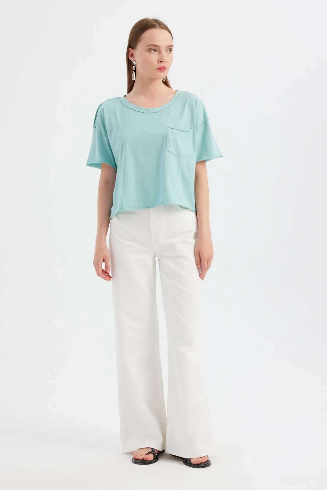 Basic Woven Round Neck Short Sleeve T-Shirt