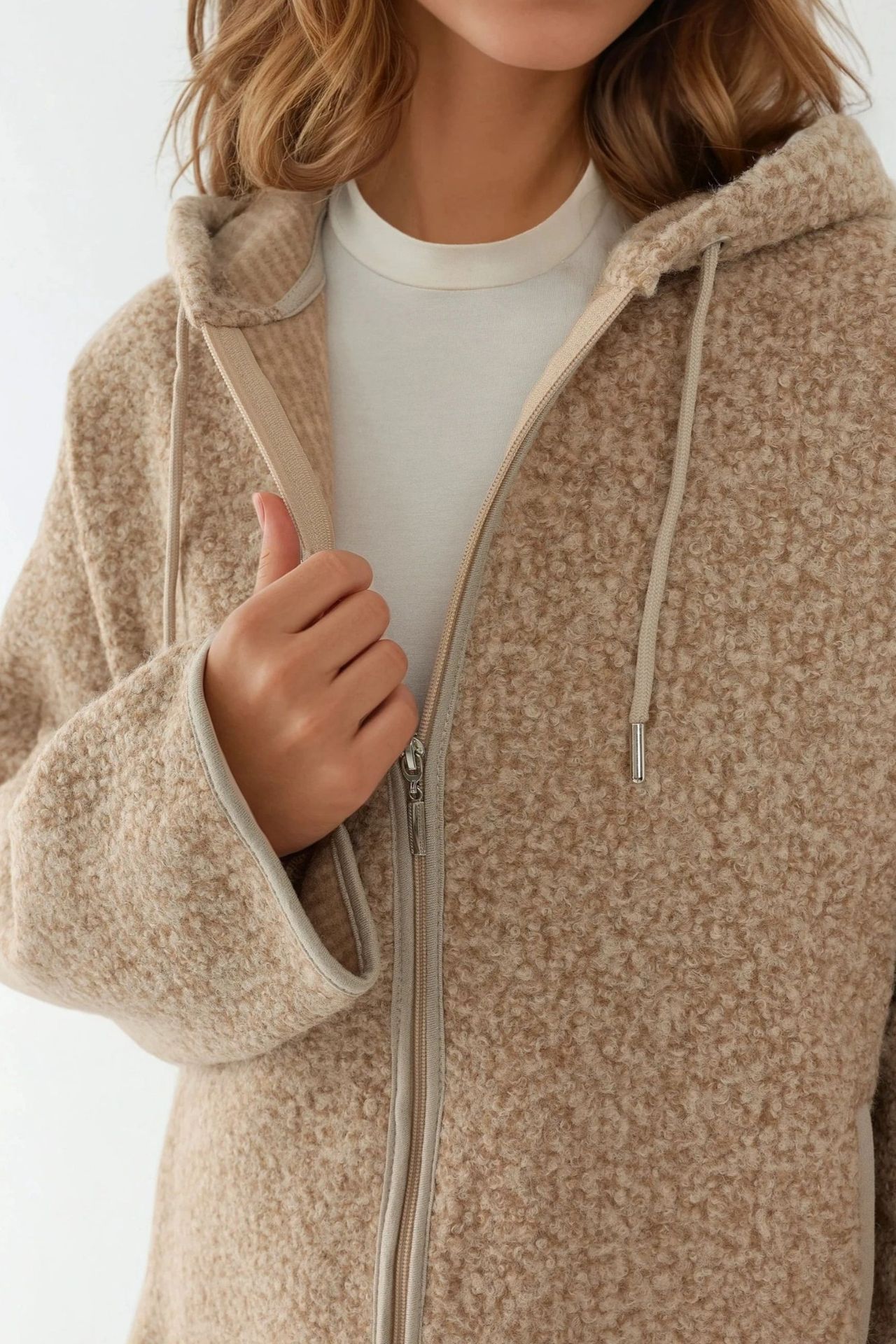 Textured Full Zip Comfort Fit Hooded Jacket