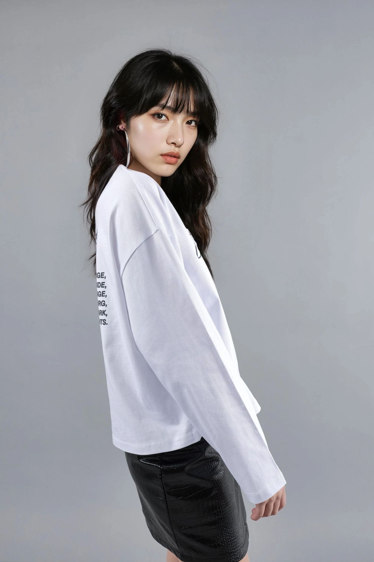 BUSEM Relaxed Fit Long Sleeve Crew Neck Back Printed Top 5