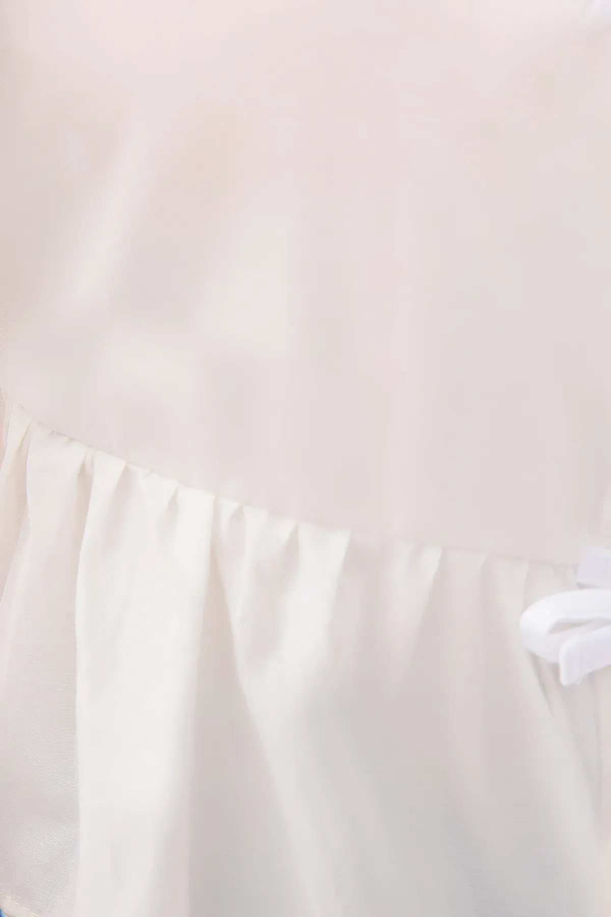 Short Sleeve Tie-Front V-Neck Blouse 5