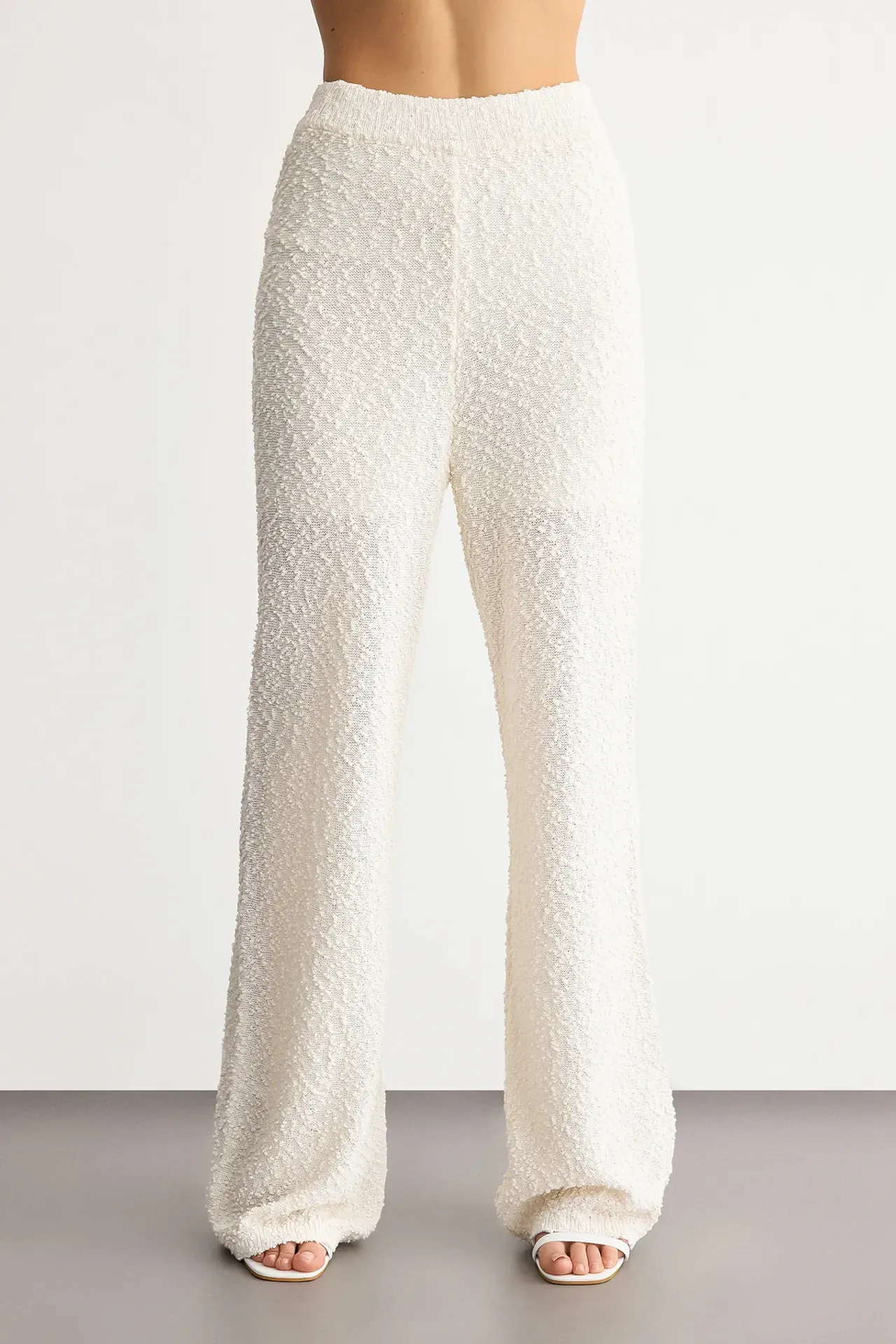 Textured Knitted Mid-Rise Trousers