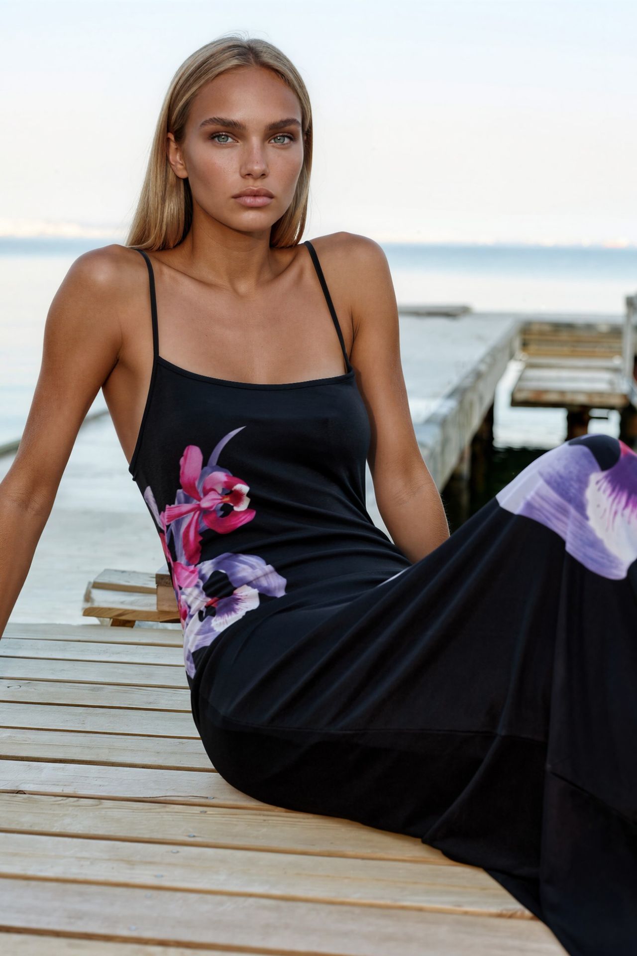Floral Bodycon Dress with Square Collar 1