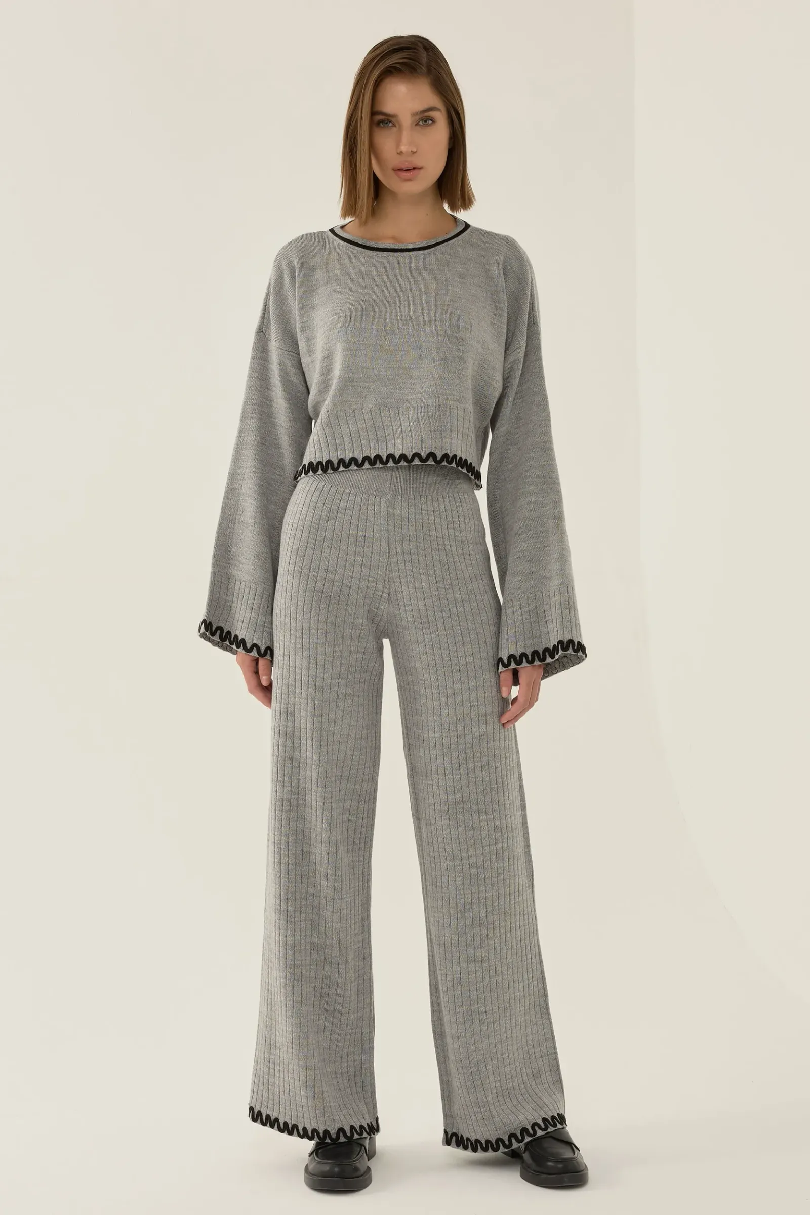 Basic Contrast Detailed Knitted Co-ord 1
