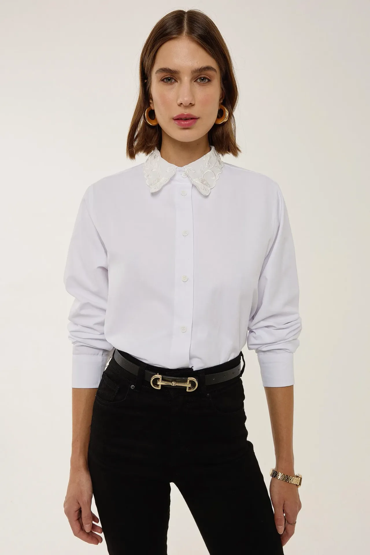 Poplin Shirt with Embroidered Collar