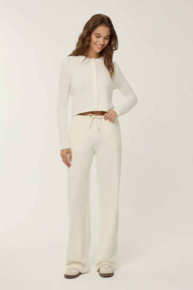 Elastic Waist Straight Leg Sweatpants