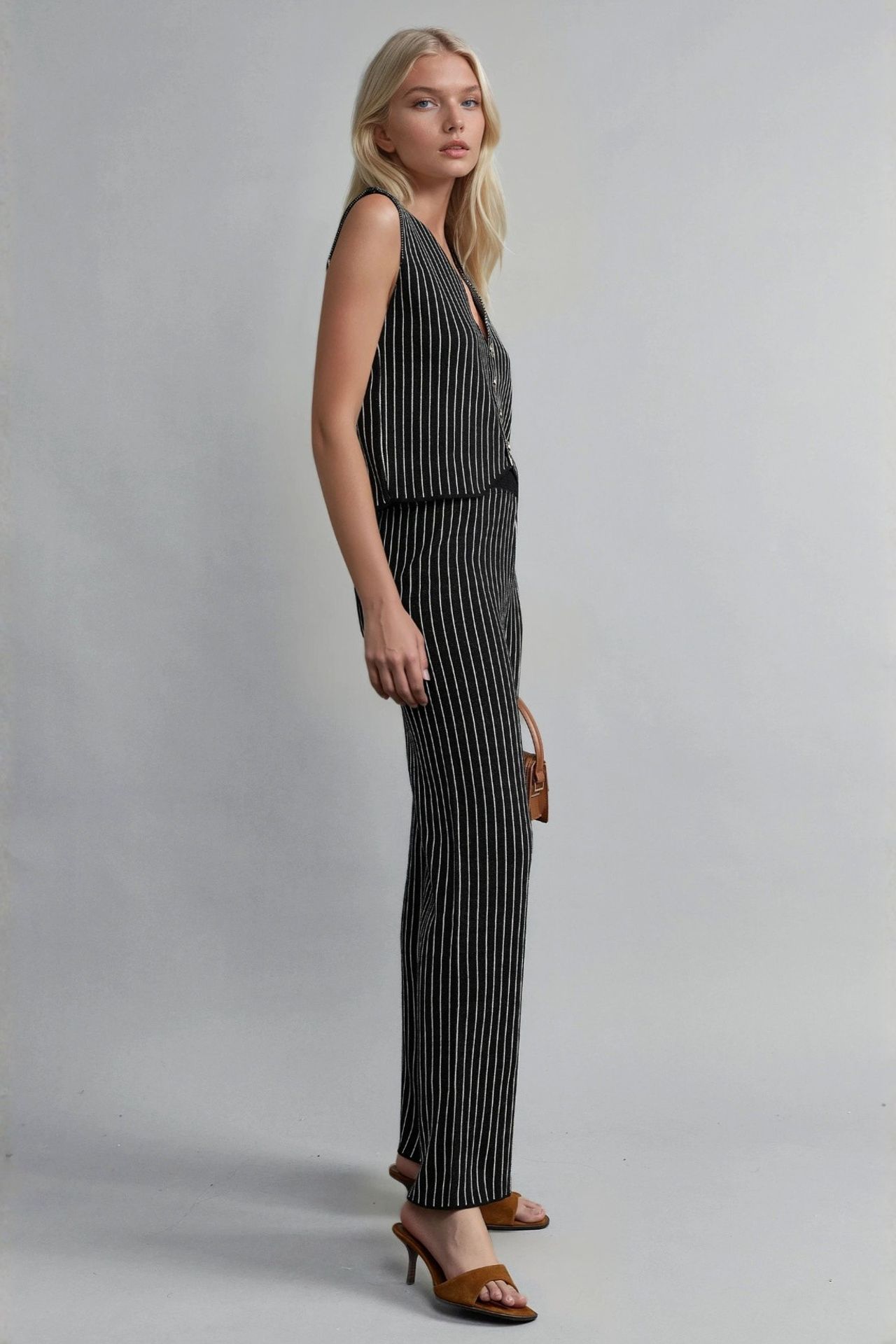 MY FASHION Striped Knit Co-Ord Set with V-Neck Vest and Wide Leg Pants 2