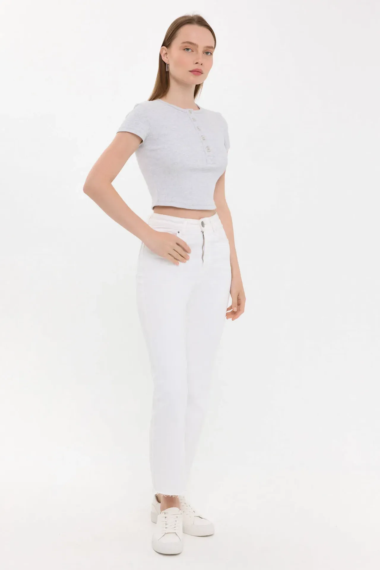 Buttoned Short Sleeve Round Neck T-Shirt