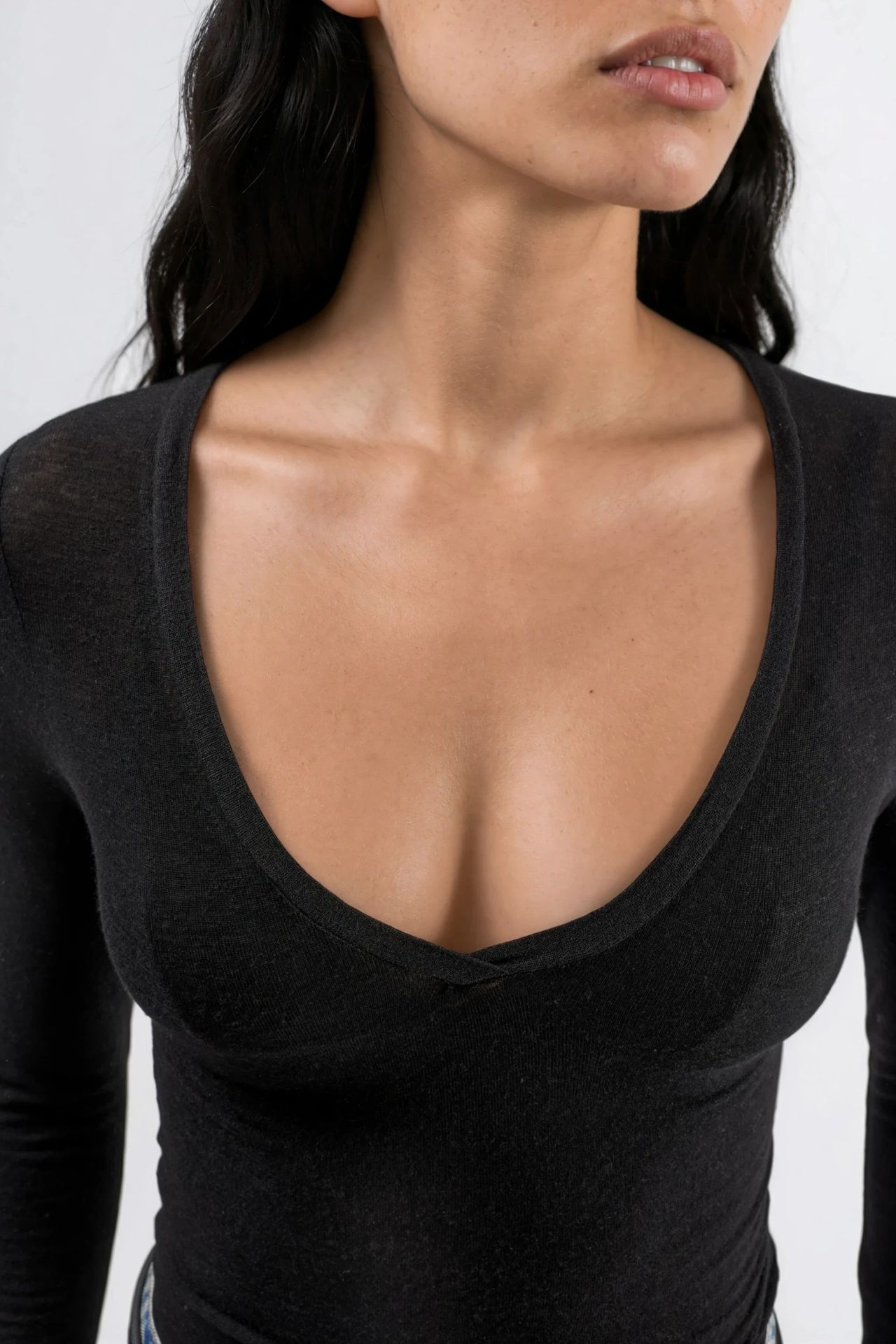 BUSEM V-neck Long Sleeve Blouse 5