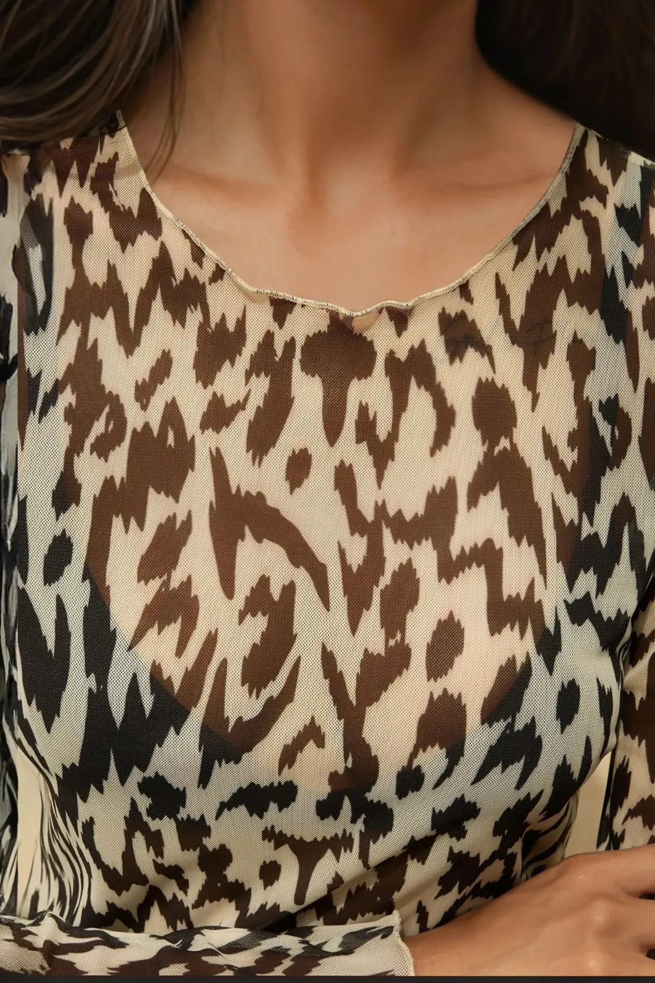 Patterned Crew Neck Top 5