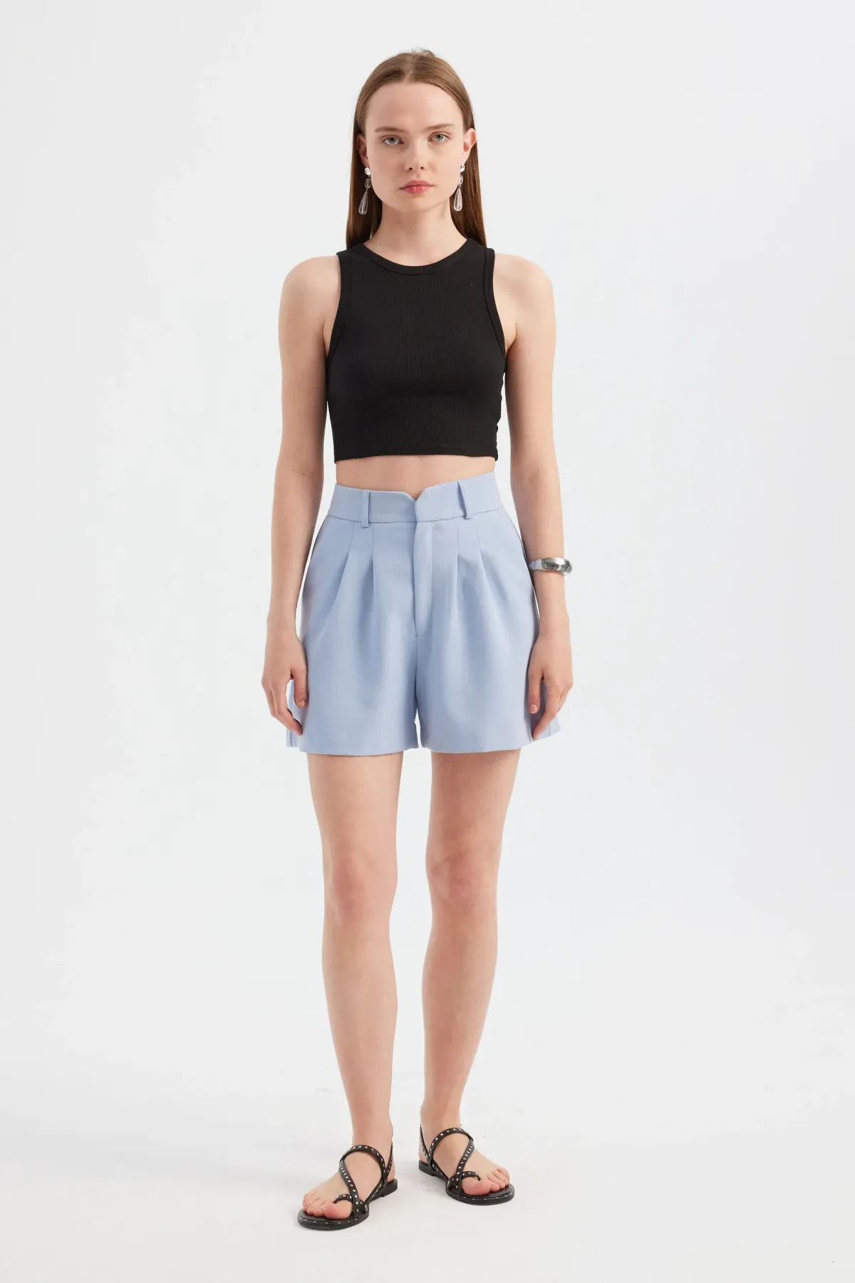 Pleated High Waist Wide-Leg Shorts 2