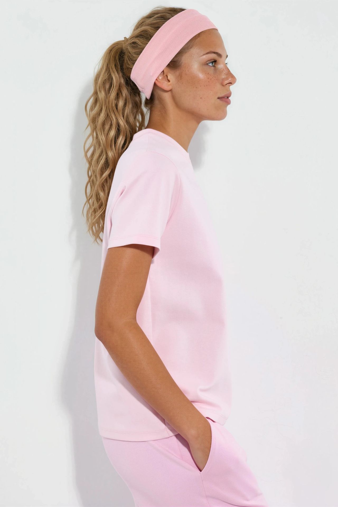 BUSEM Plain Crew Neck T-Shirt 4