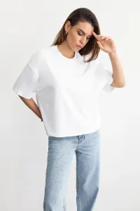 white-image-0