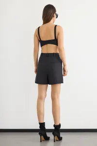 black-image-3